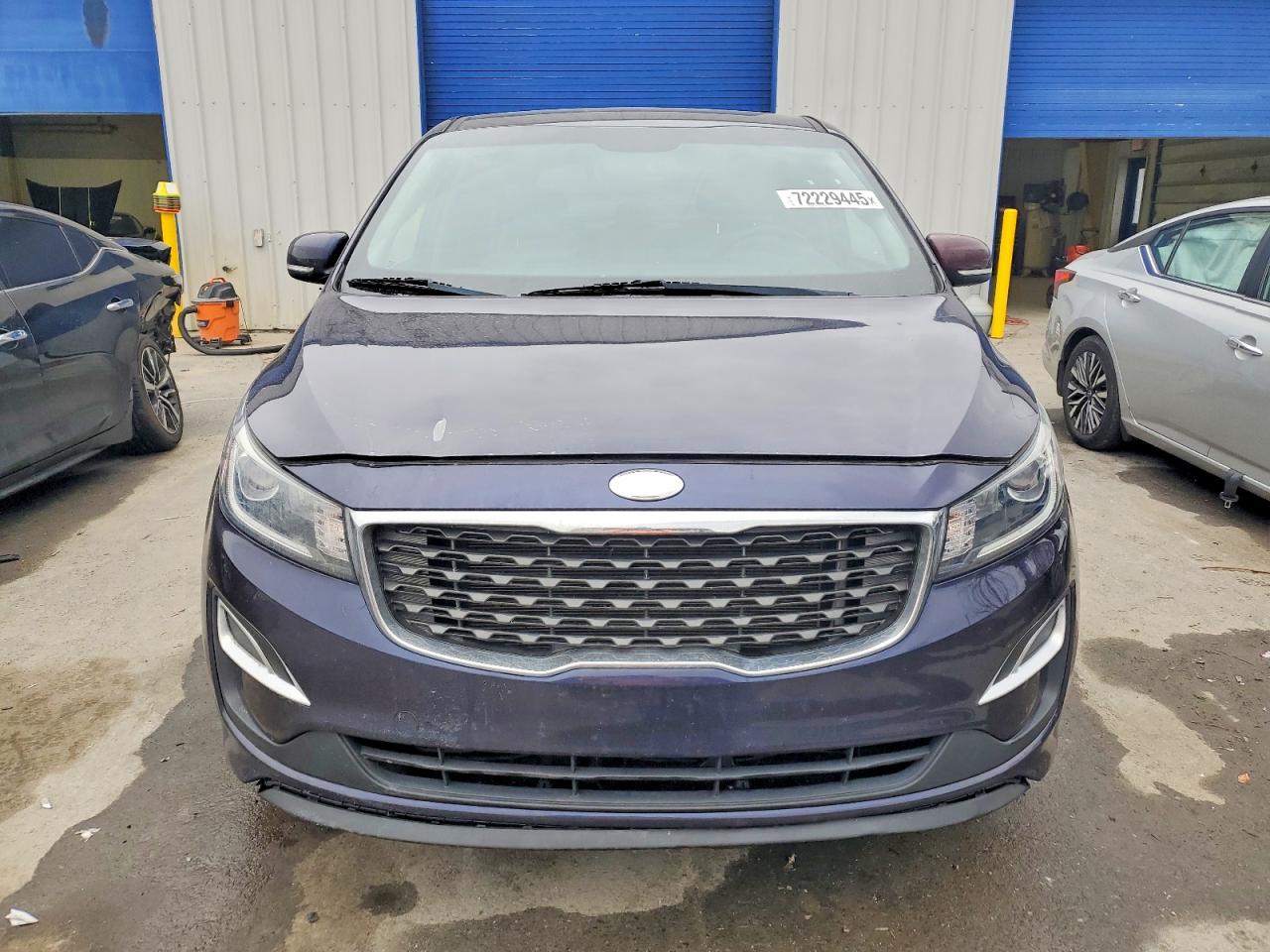 2020 KIA SEDONA LX photo 9