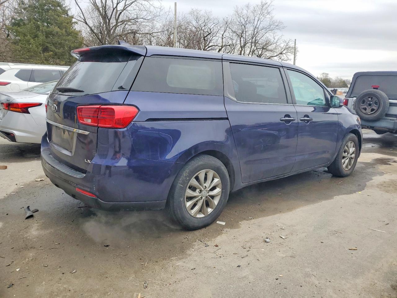 2020 KIA SEDONA LX photo 5