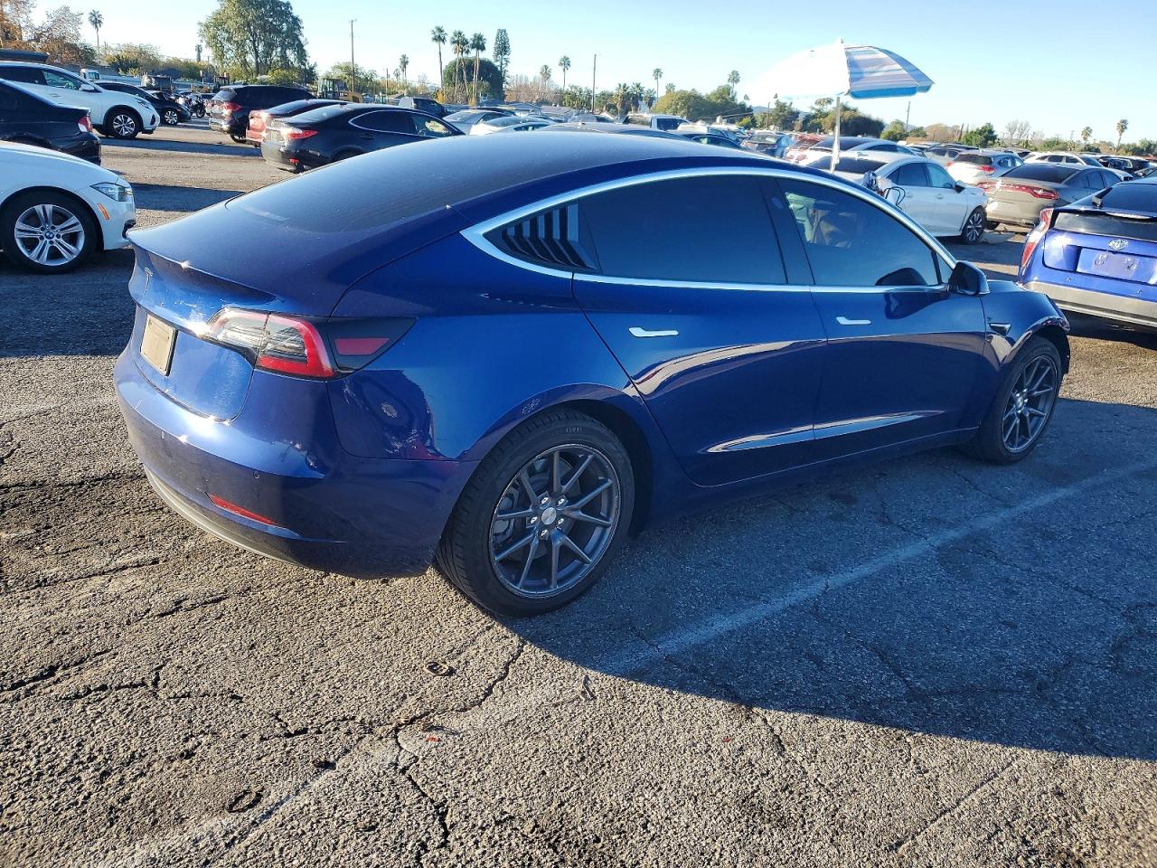2019 TESLA MODEL 3 photo 7