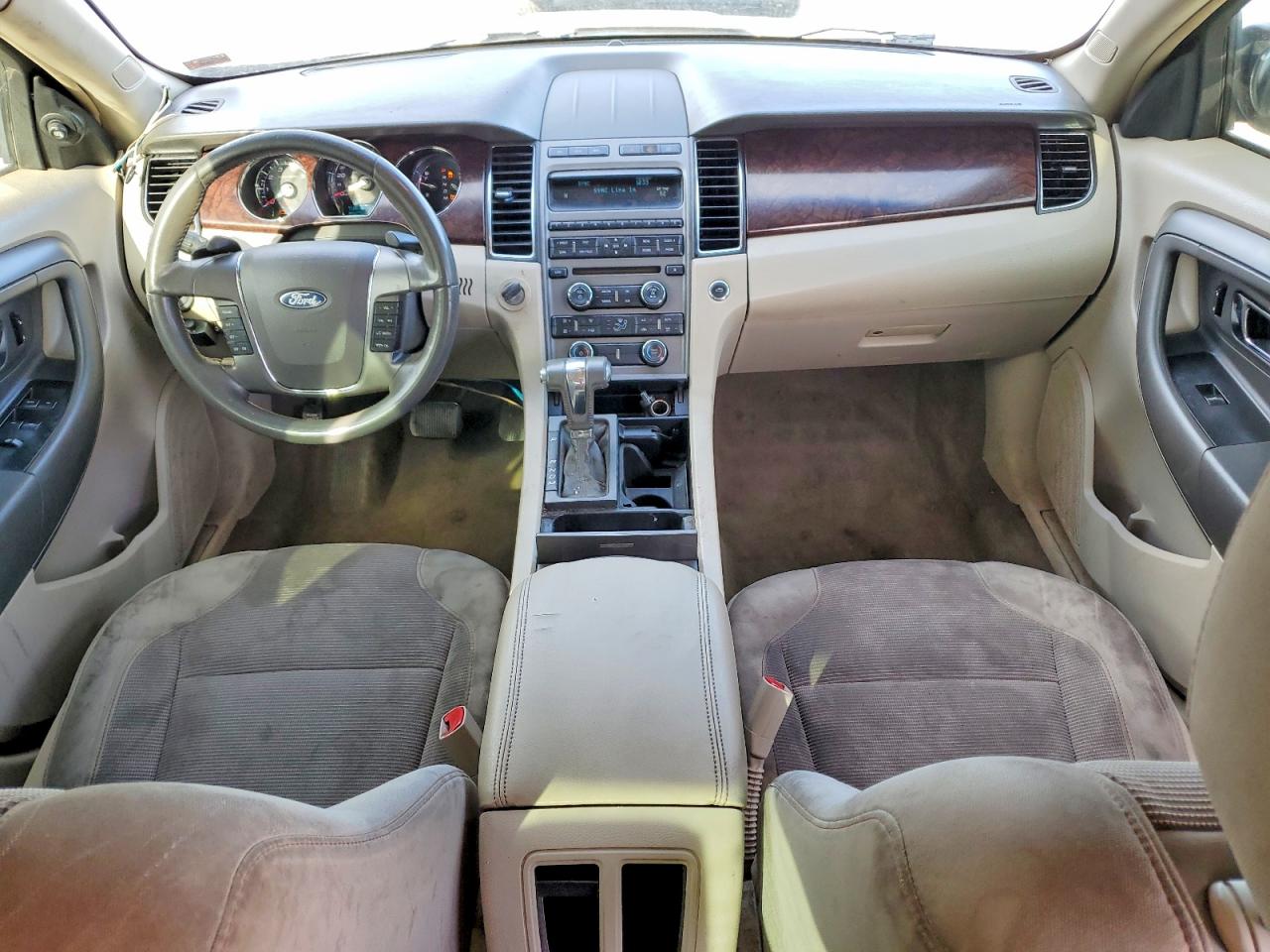 2011 FORD TAURUS SEL photo 15