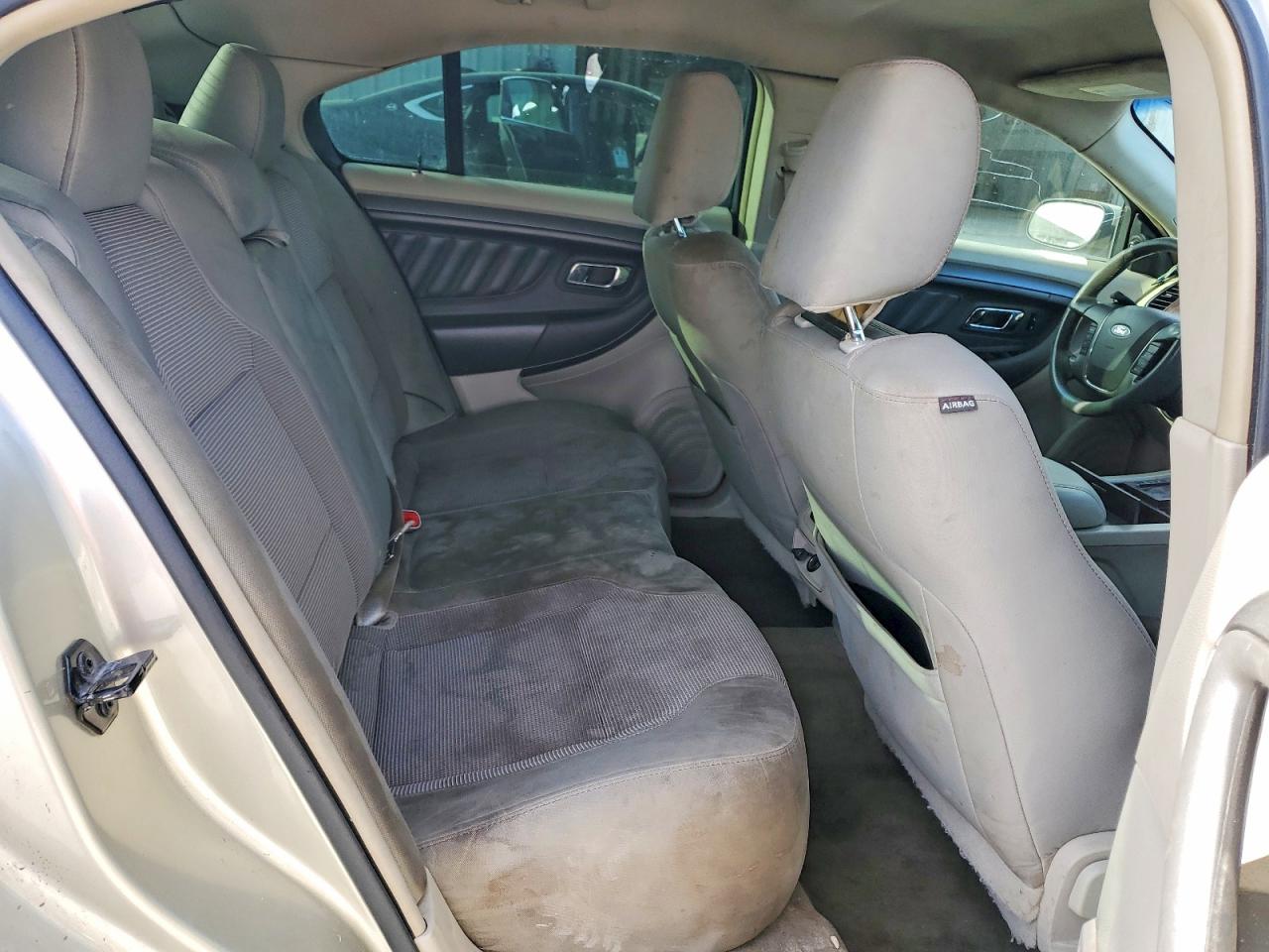 2011 FORD TAURUS SEL photo 19