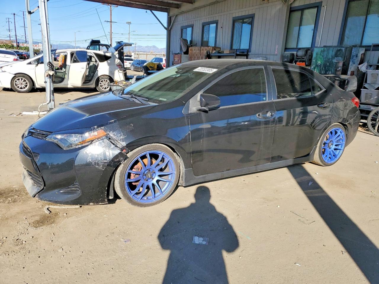 2017 TOYOTA COROLLA