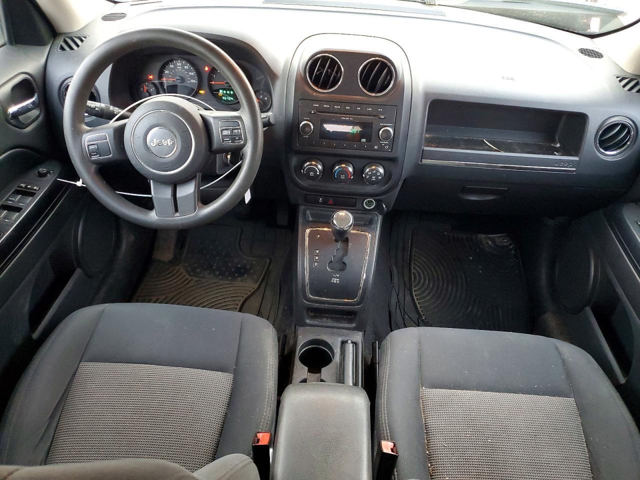2012 JEEP PATRIOT photo 15