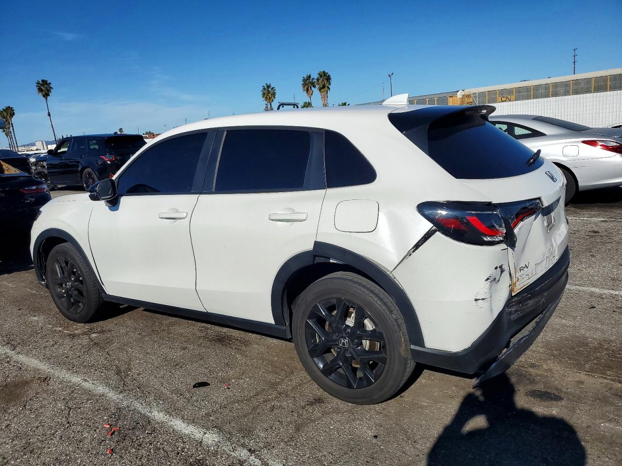 2024 HONDA HR-V SPORT photo 3