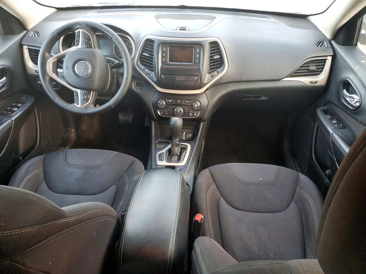 2015 JEEP CHEROKEE LATITUDE photo 22