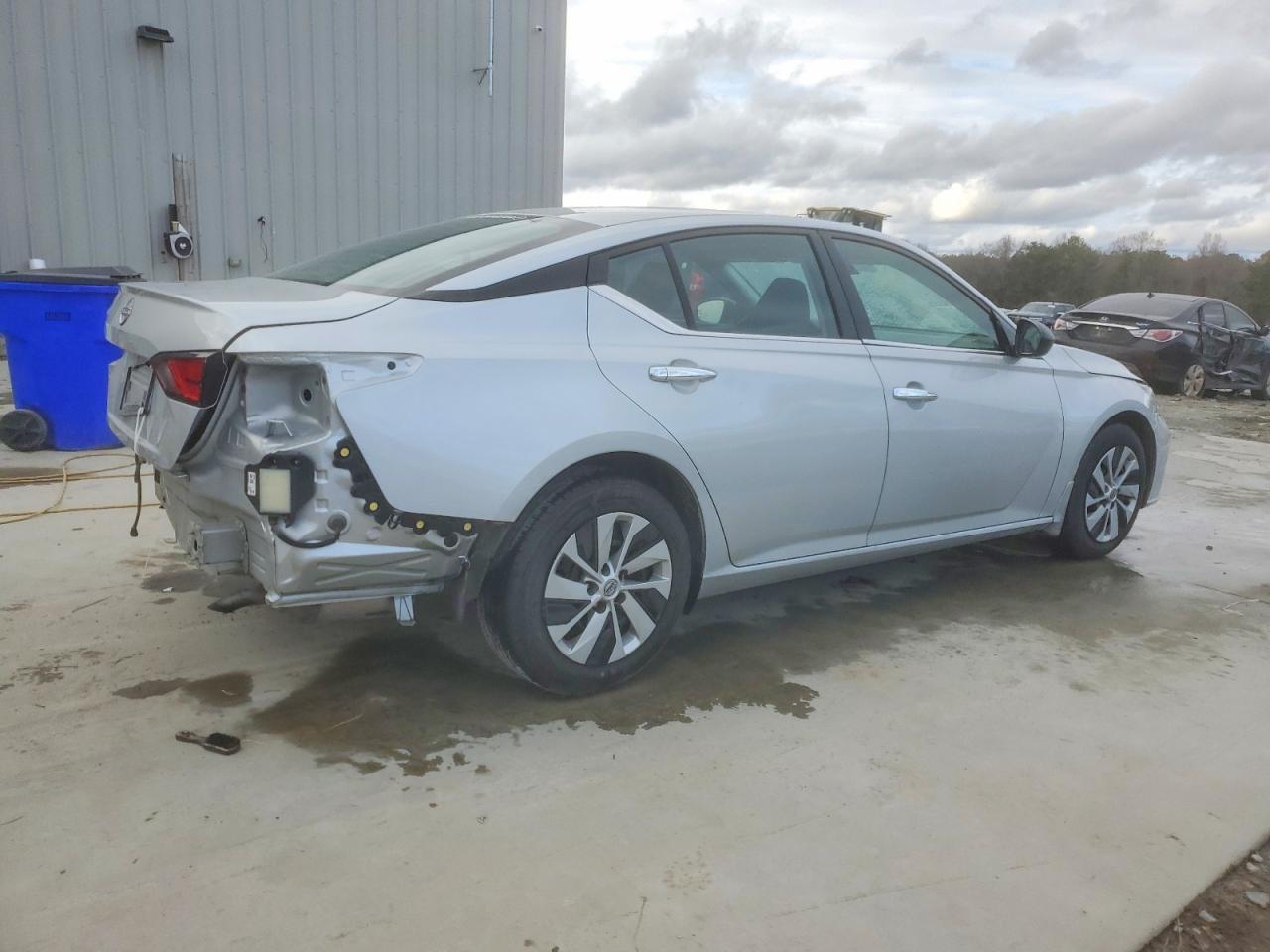 2024 NISSAN ALTIMA S photo 5