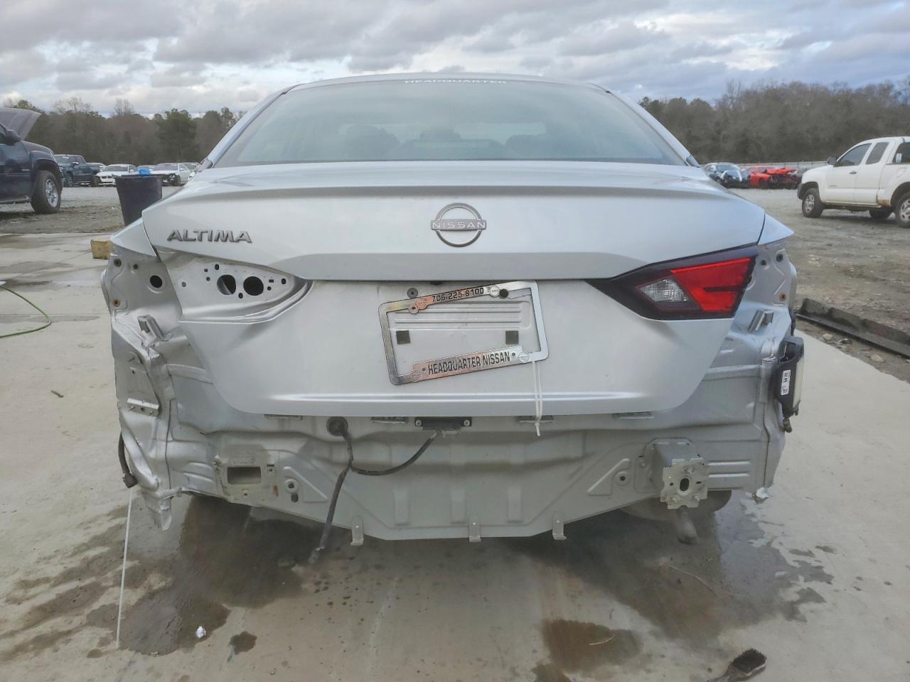 2024 NISSAN ALTIMA S photo 11