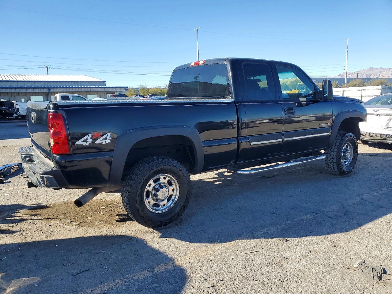 2006 CHEVROLET SILVERADO K2500 HEAVY DUTY photo 3