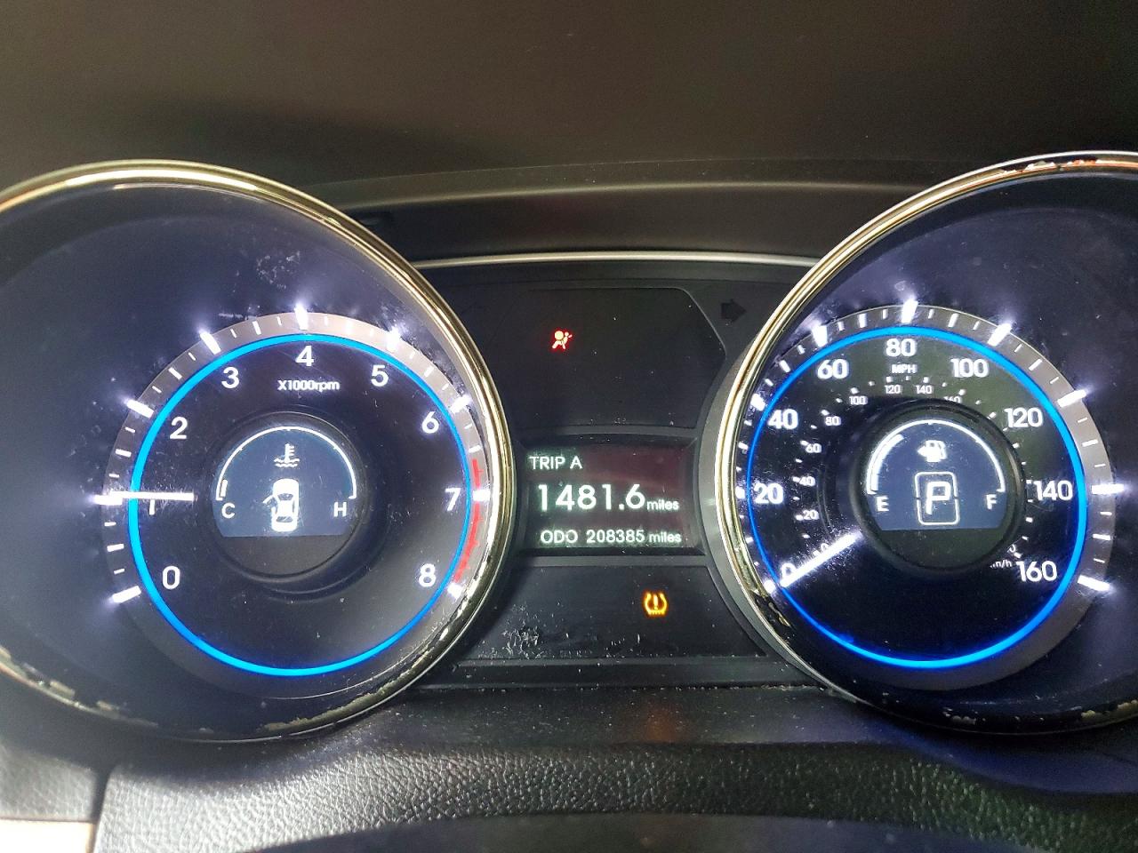 2013 HYUNDAI SONATA GLS photo 9