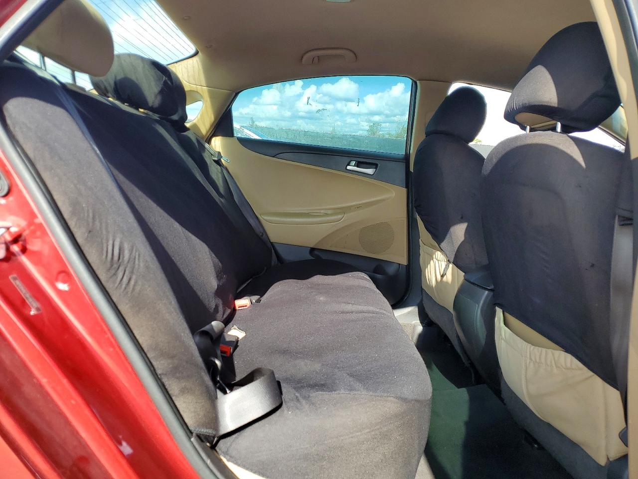 2013 HYUNDAI SONATA GLS photo 10