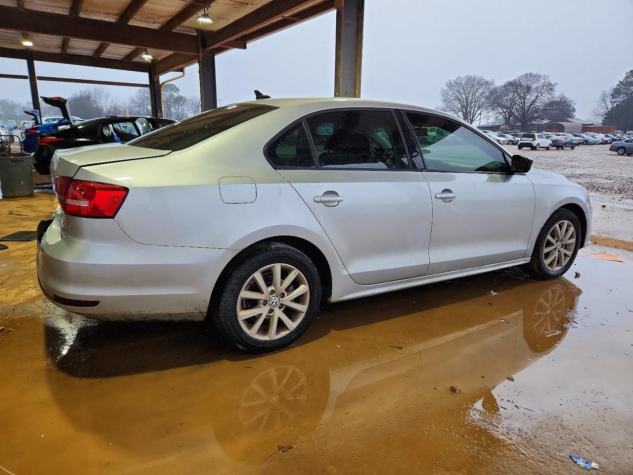 2015 VOLKSWAGEN JETTA SE photo 7