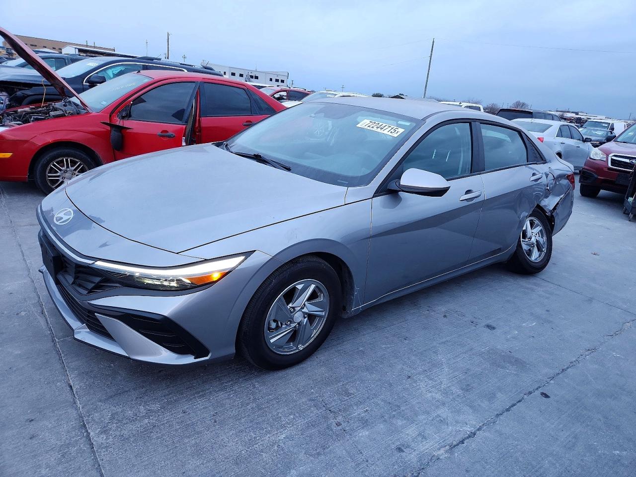 2025 HYUNDAI ELANTRA
