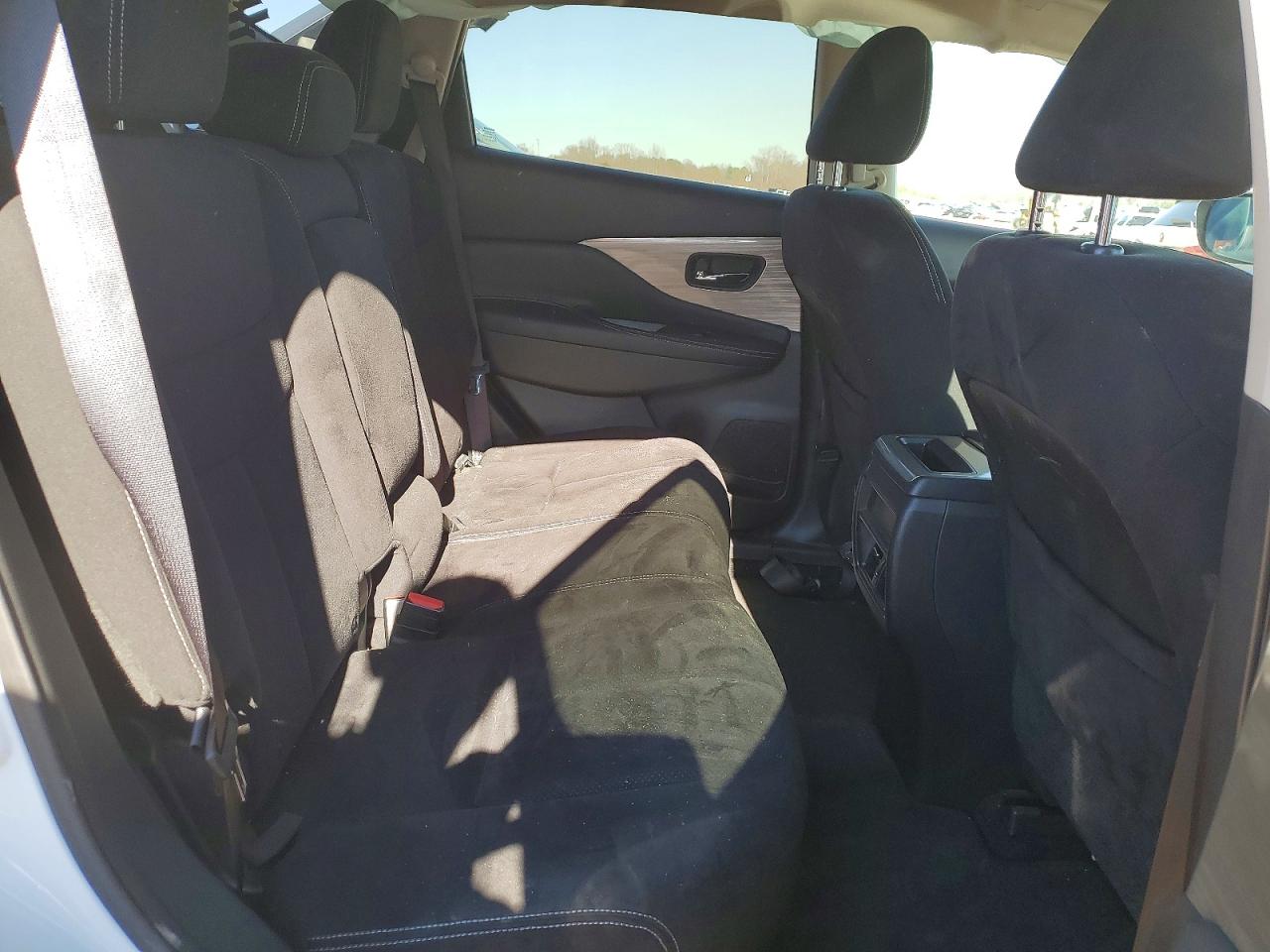 2017 NISSAN MURANO S photo 21