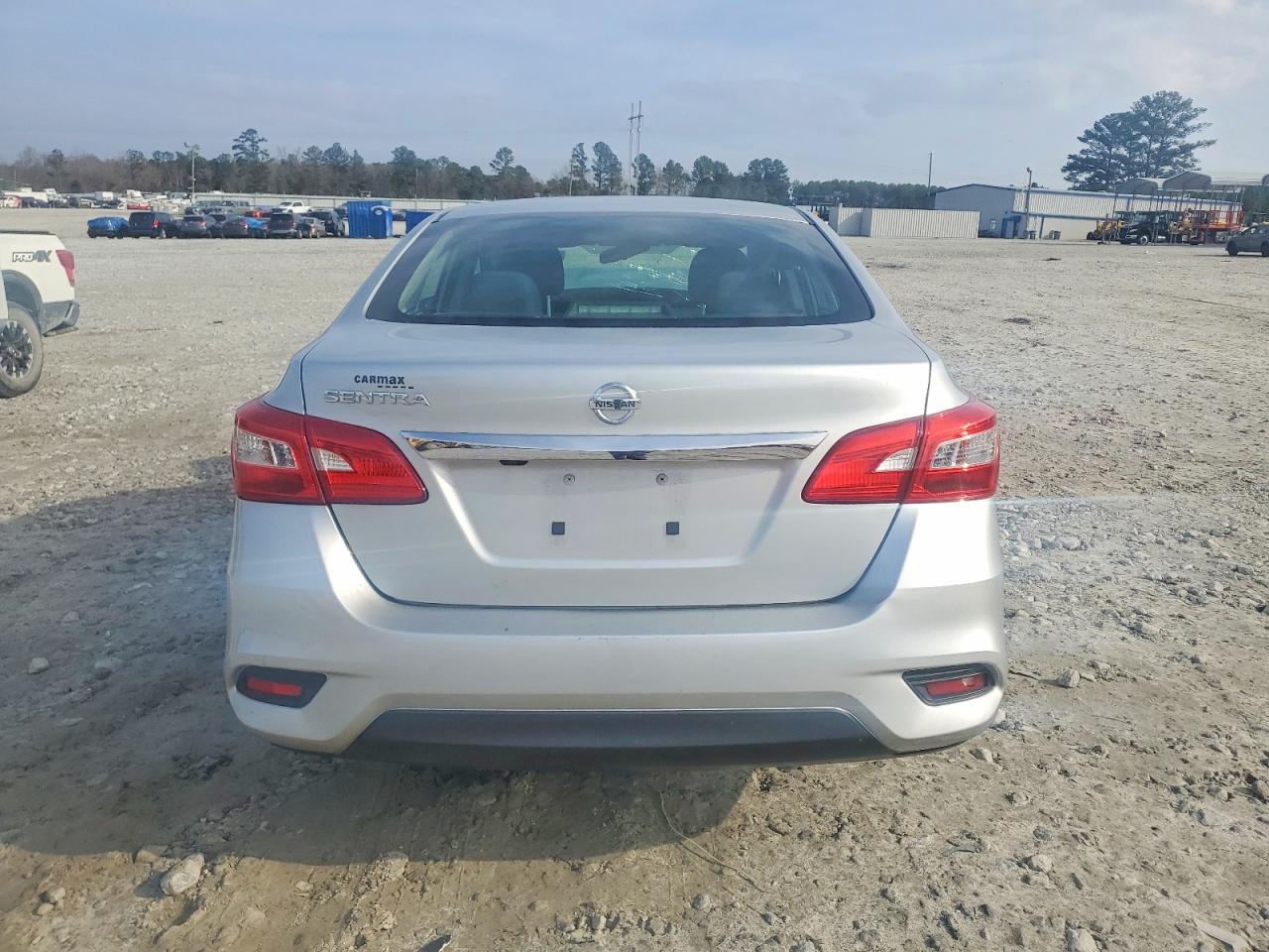 2019 NISSAN SENTRA S photo 11