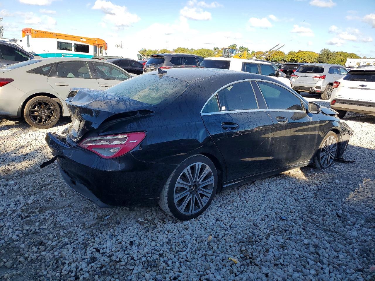 2018 MERCEDES-BENZ CLA 250 photo 5