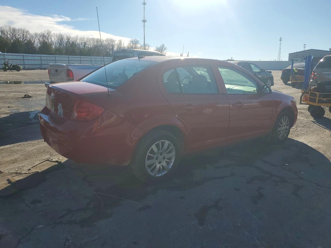 2010 CHEVROLET COBALT LS photo 3