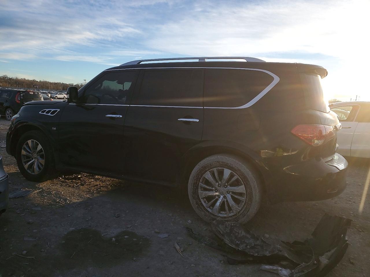2017 INFINITI QX80 BASE photo 3
