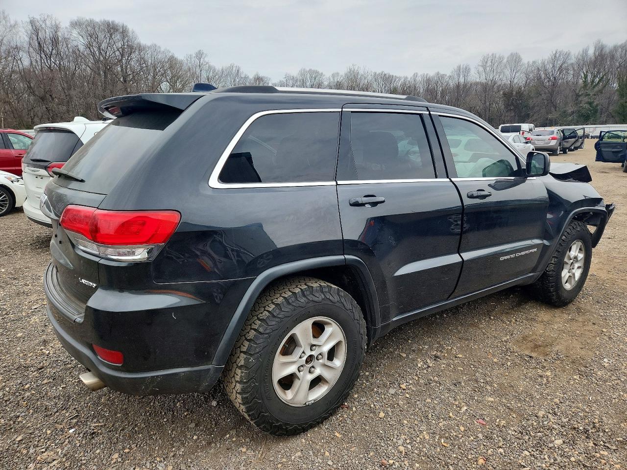2015 JEEP GRAND CHEROKEE LAREDO photo 3