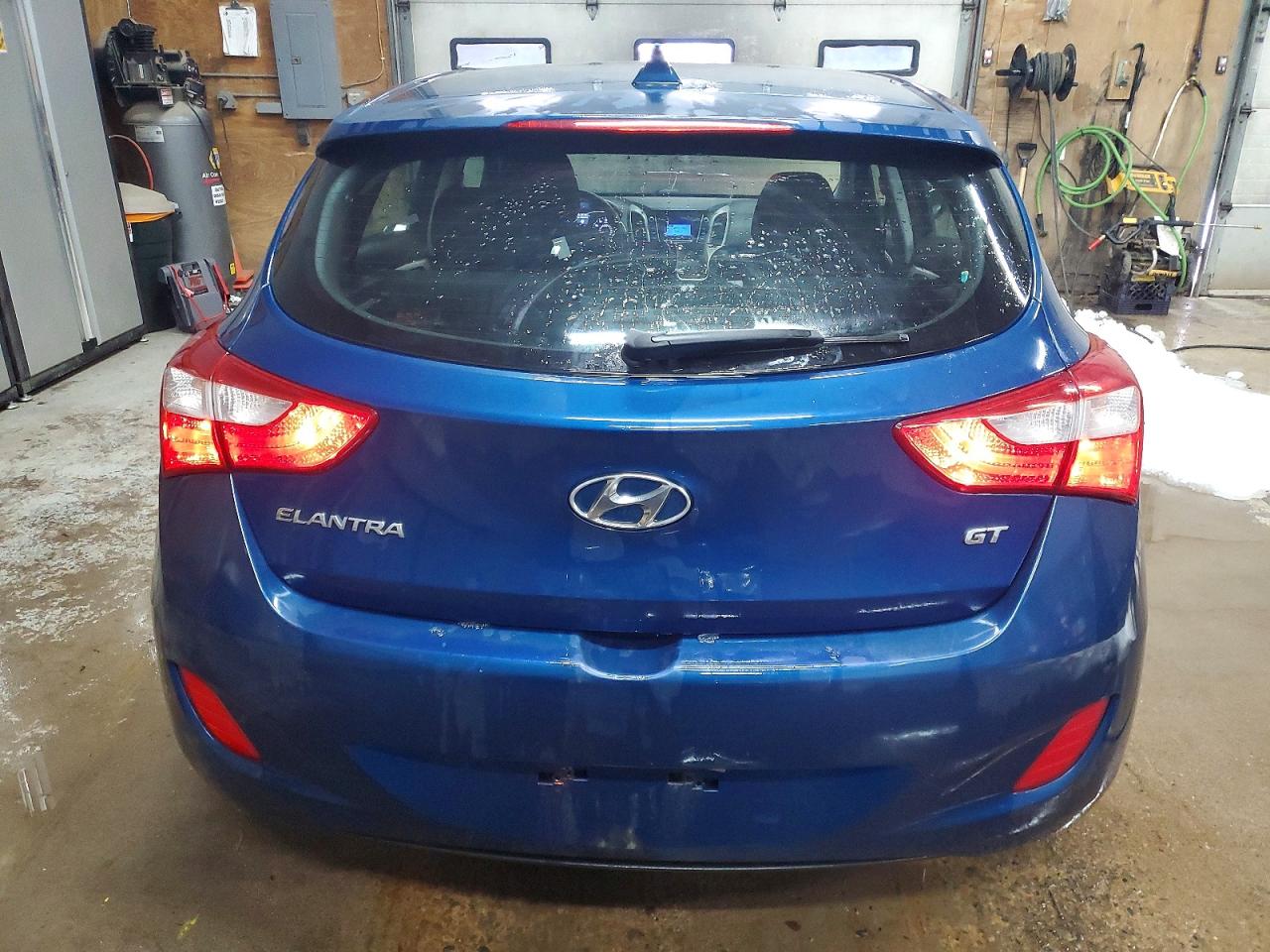 2013 HYUNDAI ELANTRA GT BASE photo 16