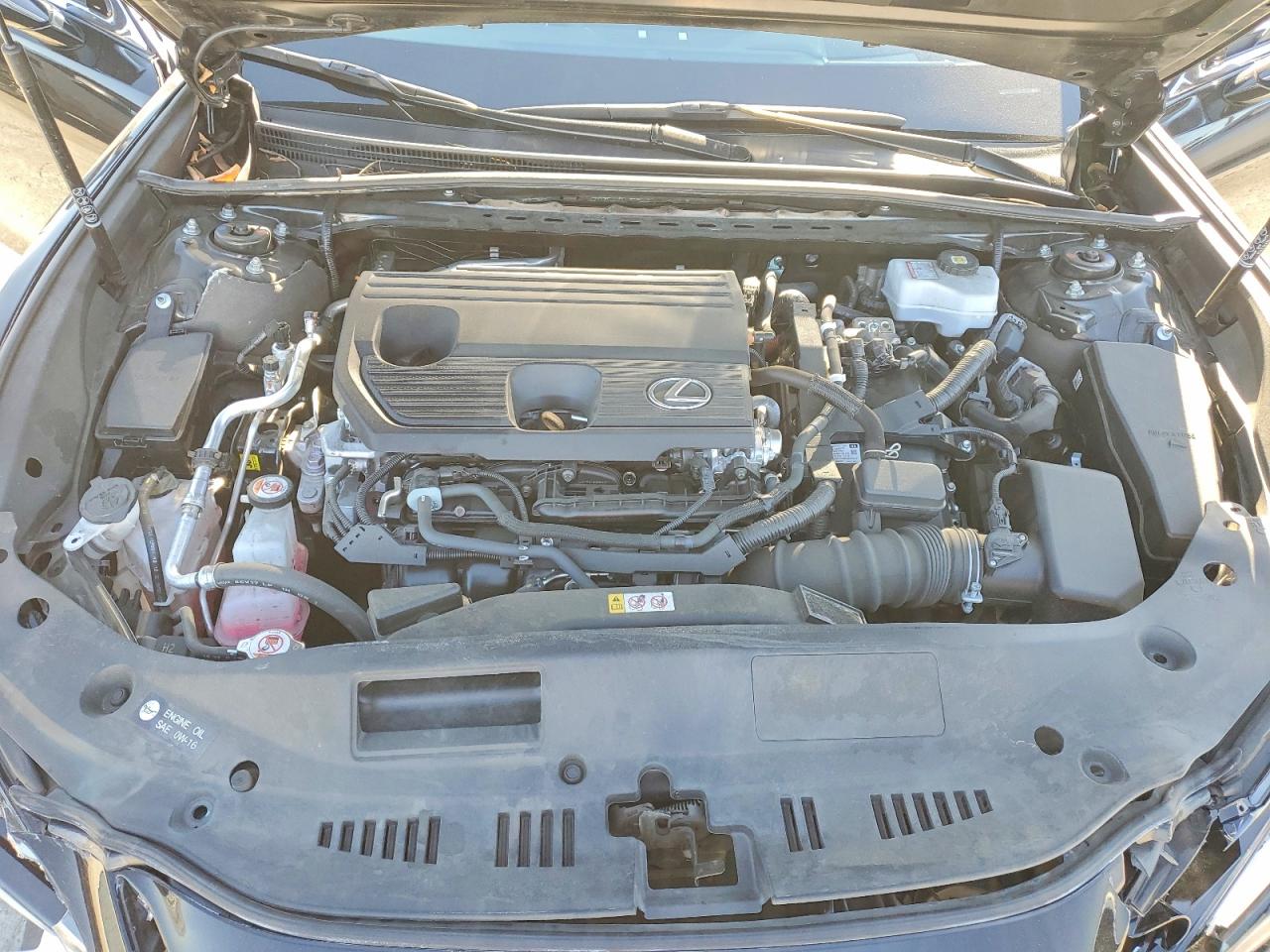 2024 LEXUS ES 300H BASE photo 11