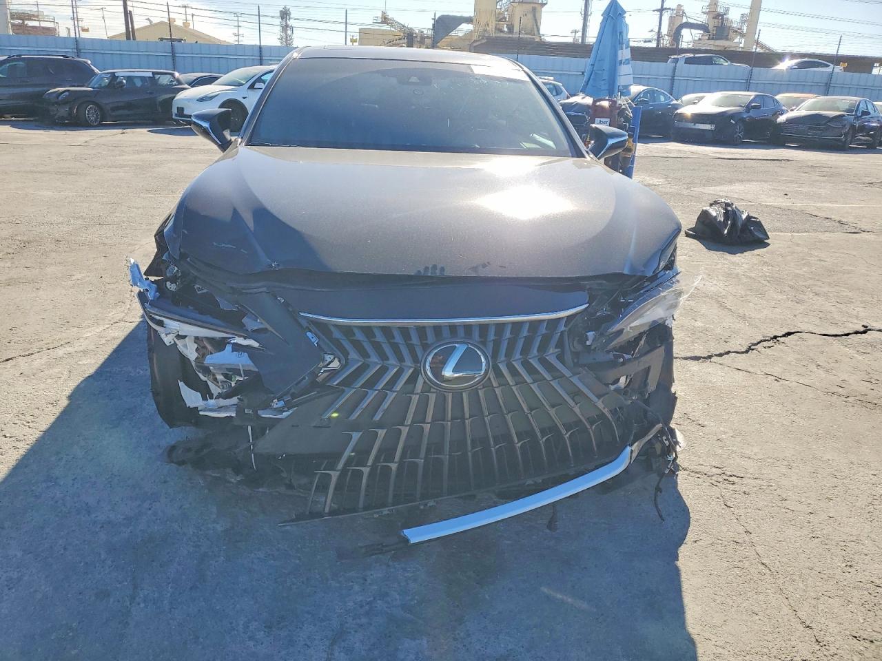 2024 LEXUS ES 300H BASE photo 5