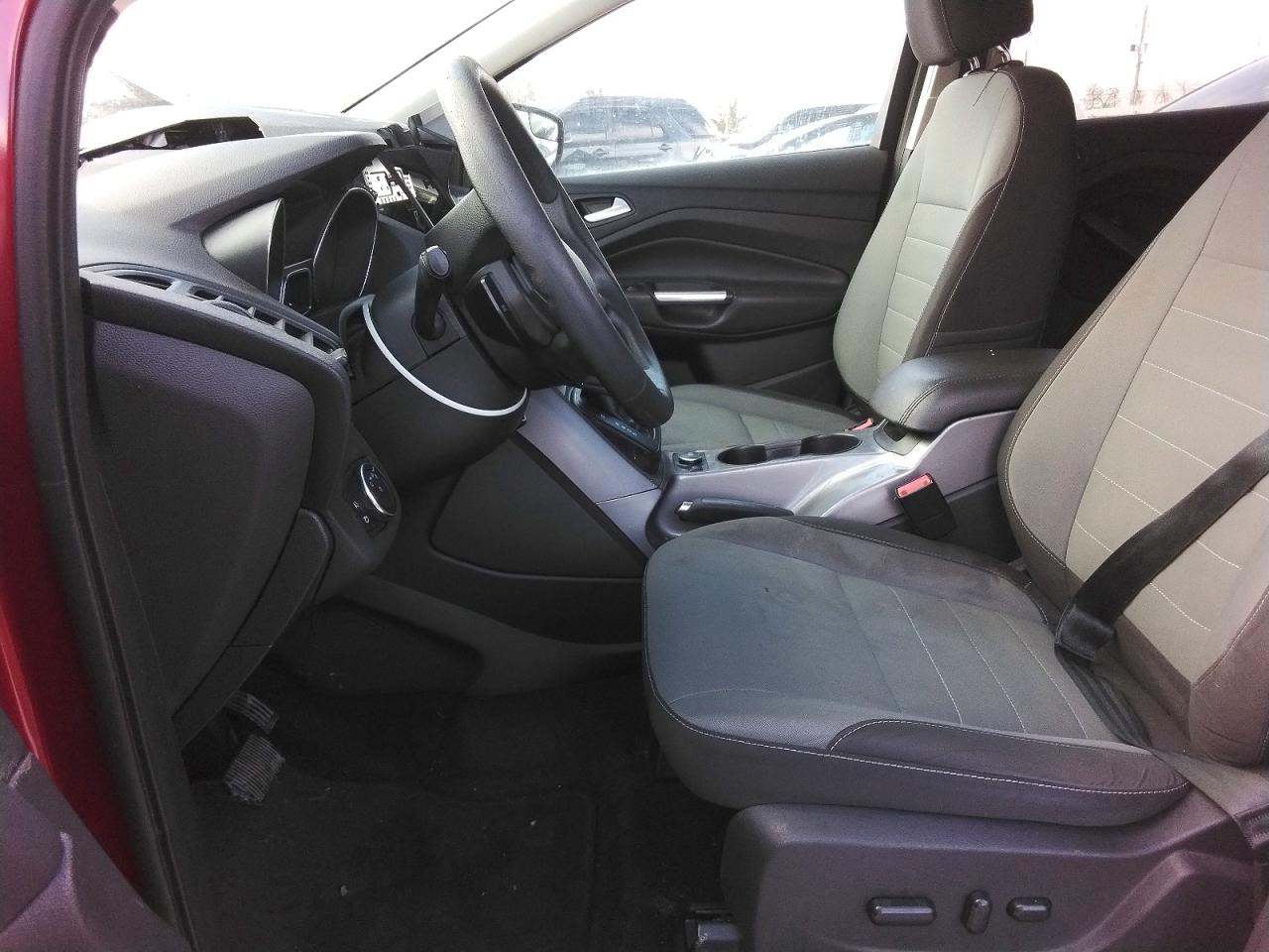 2016 FORD ESCAPE SE photo 7