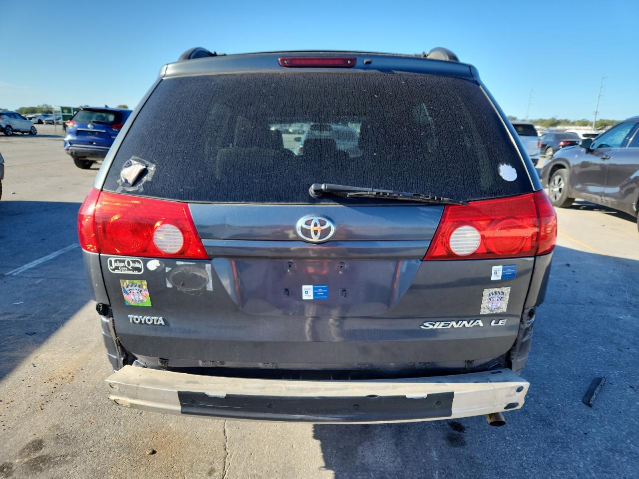 2009 TOYOTA SIENNA CE photo 6