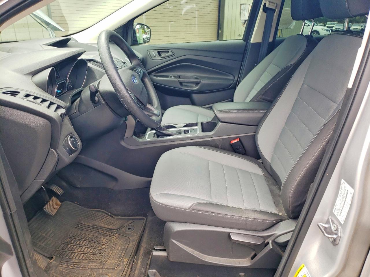 2017 FORD ESCAPE S photo 7