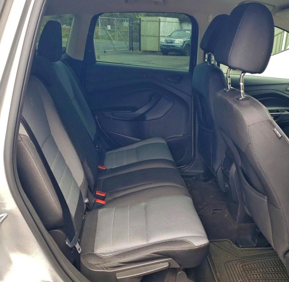 2017 FORD ESCAPE S photo 11