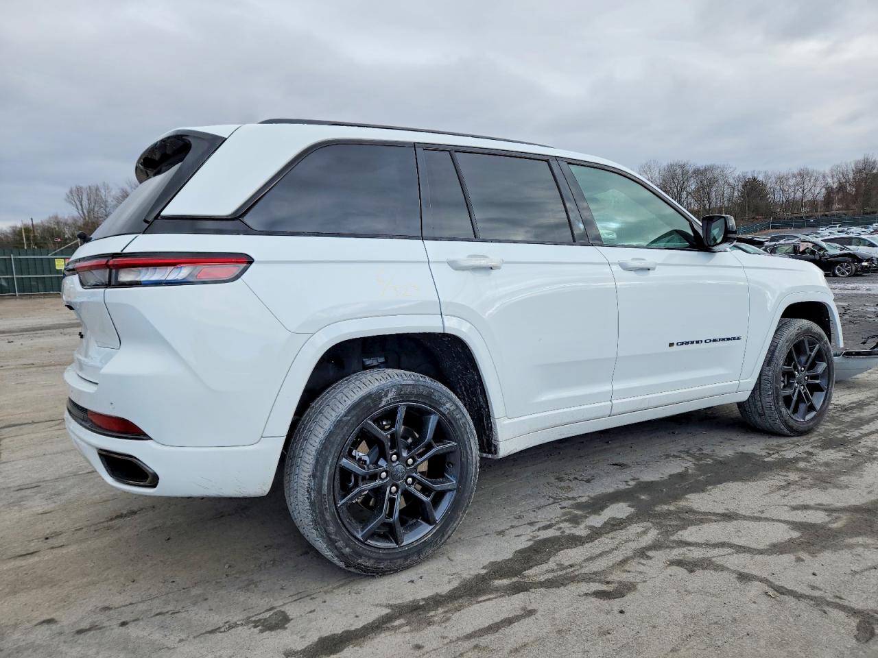 2024 JEEP GRAND CHEROKEE LIMITED 4XE photo 7