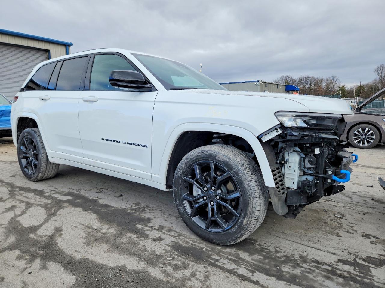 2024 JEEP GRAND CHEROKEE LIMITED 4XE photo 10
