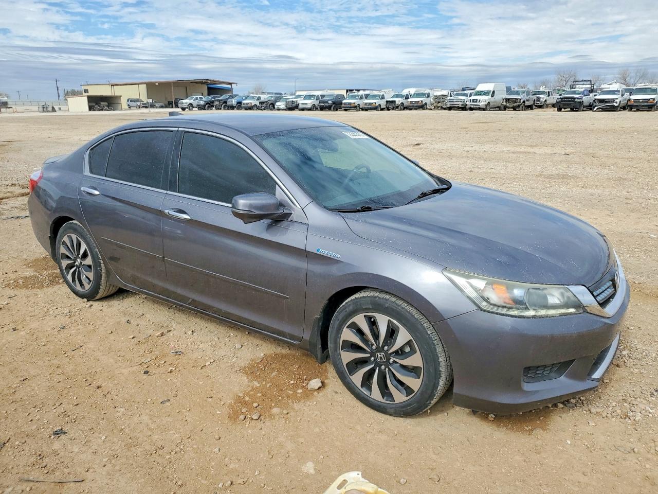 2014 HONDA ACCORD HYBRID photo 4