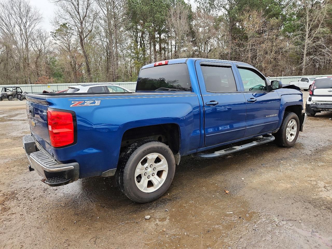 2015 CHEVROLET SILVERADO K1500 LT photo 3
