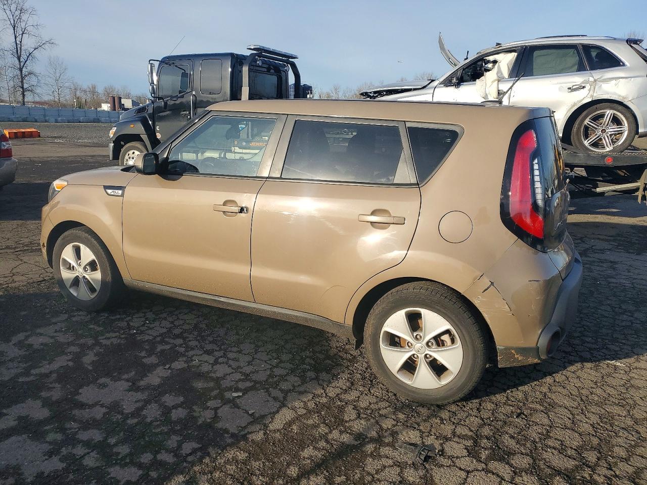 2015 KIA SOUL photo 3