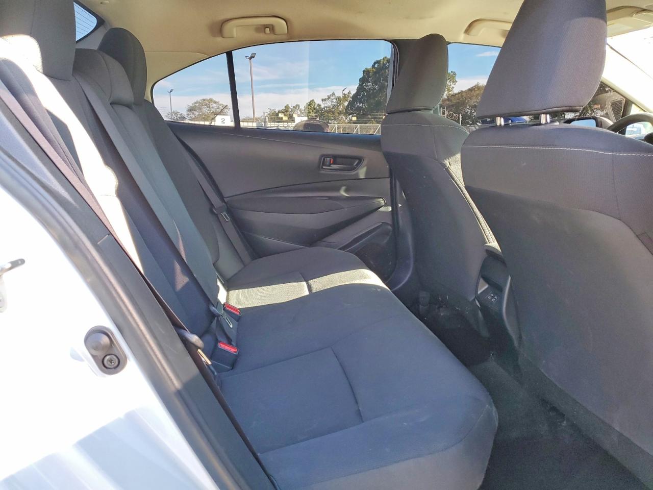2024 TOYOTA COROLLA LE photo 10