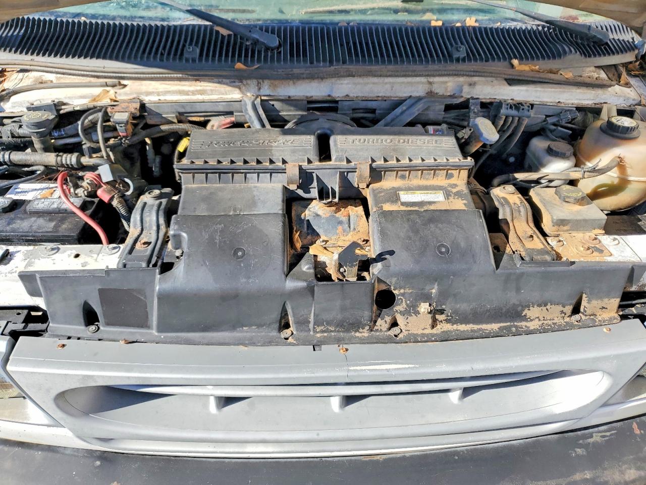 2001 FORD E350 DELIVERY TRUCK photo 11