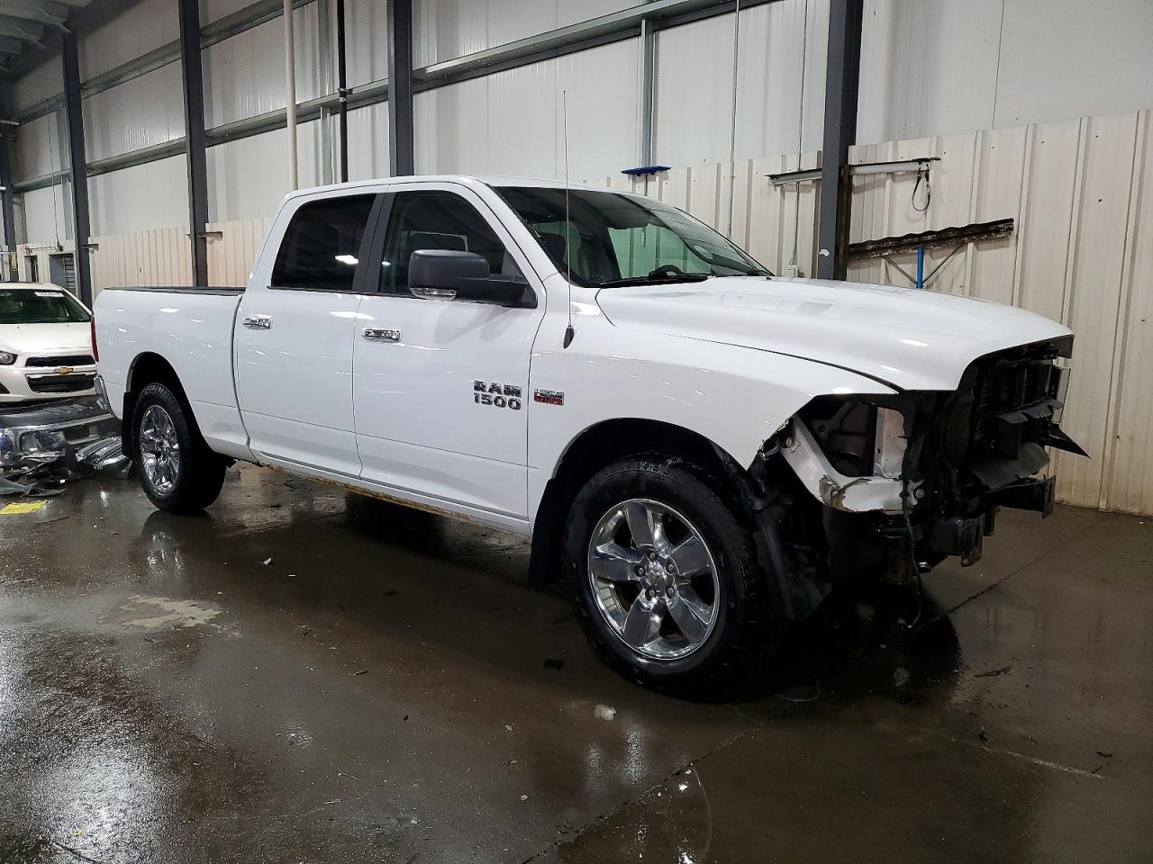2018 RAM 1500 SLT photo 7