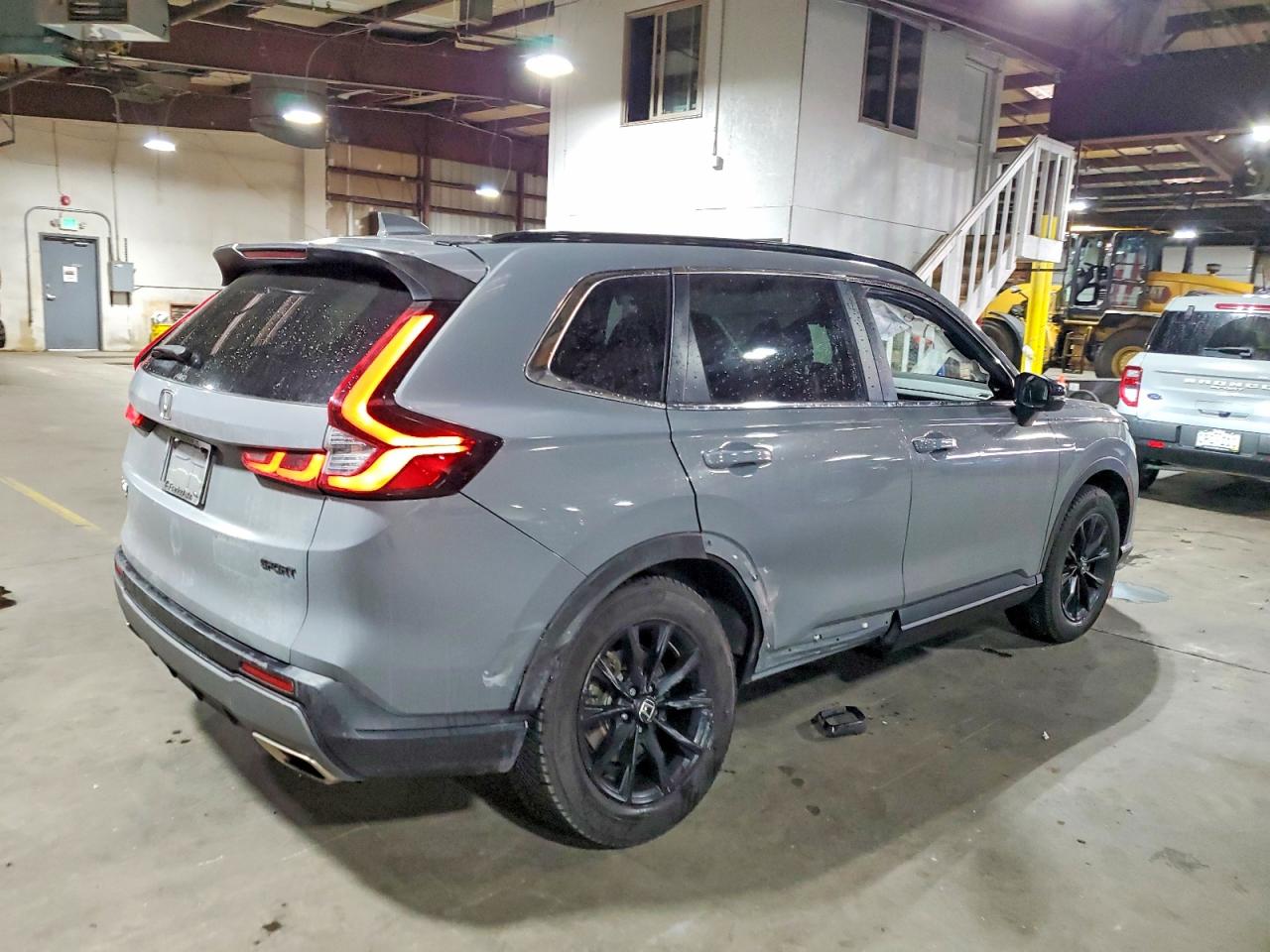 2024 HONDA CR-V SPORT photo 3