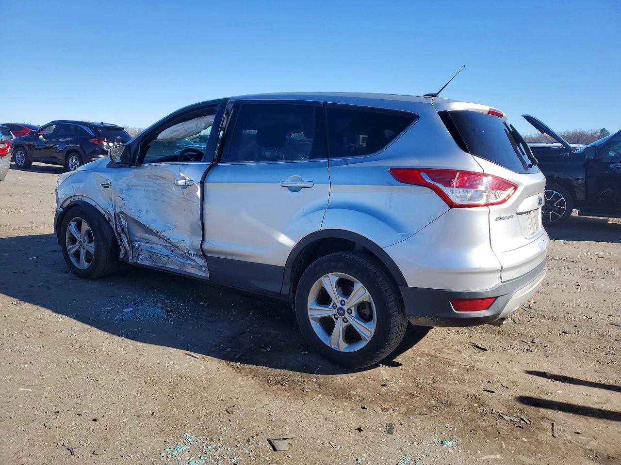 2014 FORD ESCAPE SE photo 2