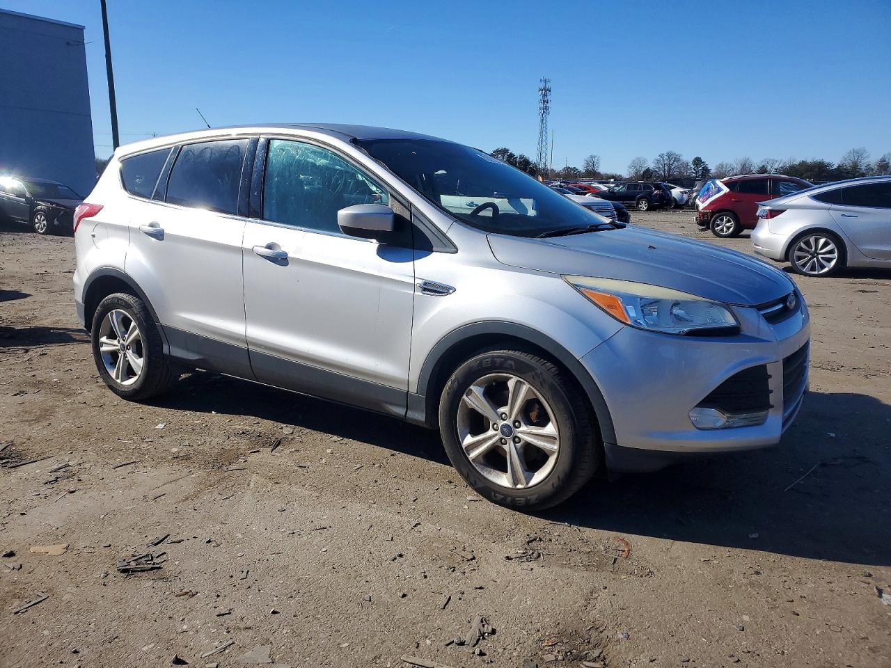 2014 FORD ESCAPE SE photo 4