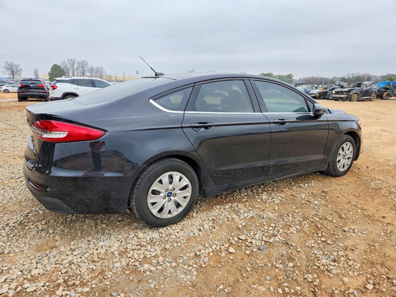 2019 FORD FUSION S photo 7