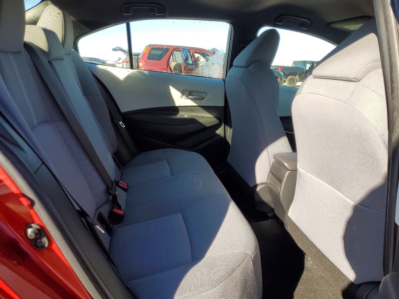 2021 TOYOTA COROLLA SE photo 10