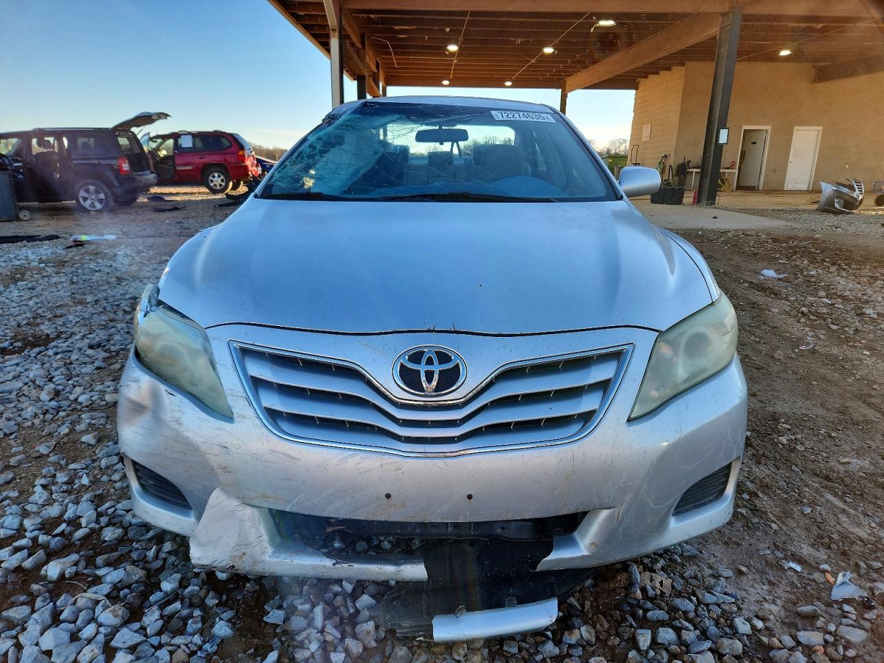 2011 TOYOTA CAMRY LE photo 5
