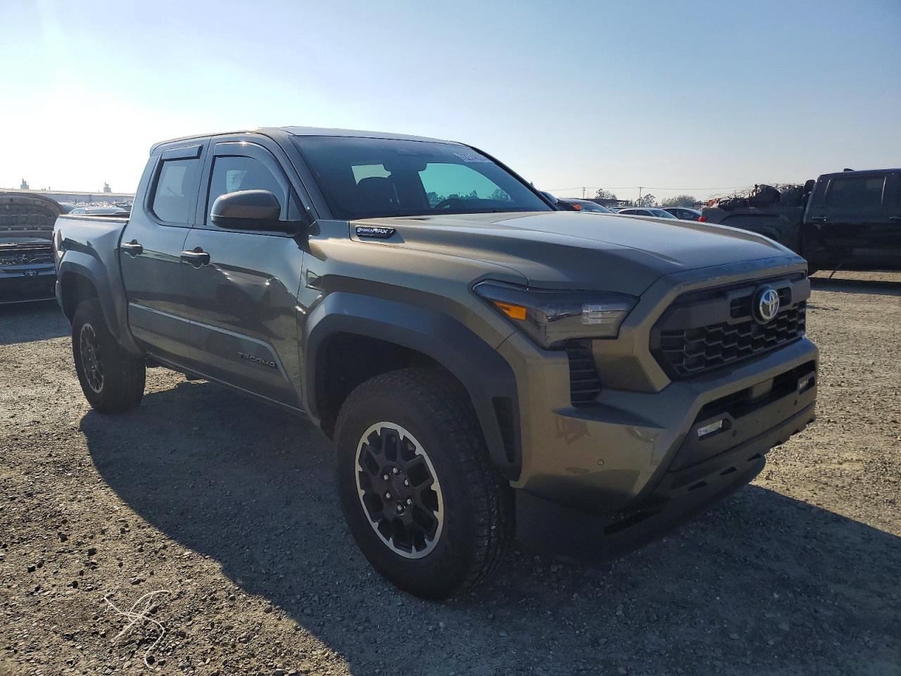 2024 TOYOTA TACOMA DOUBLE CAB photo 4
