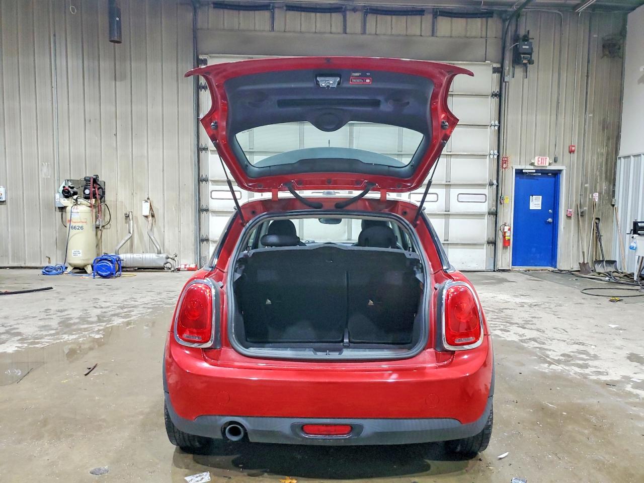 2014 MINI COOPER photo 11