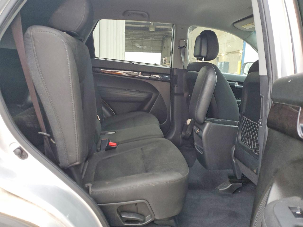 2014 KIA SORENTO LX photo 21