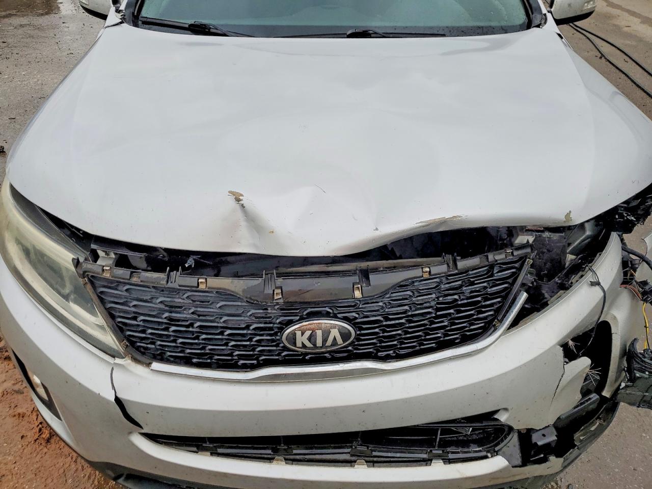 2014 KIA SORENTO LX photo 23