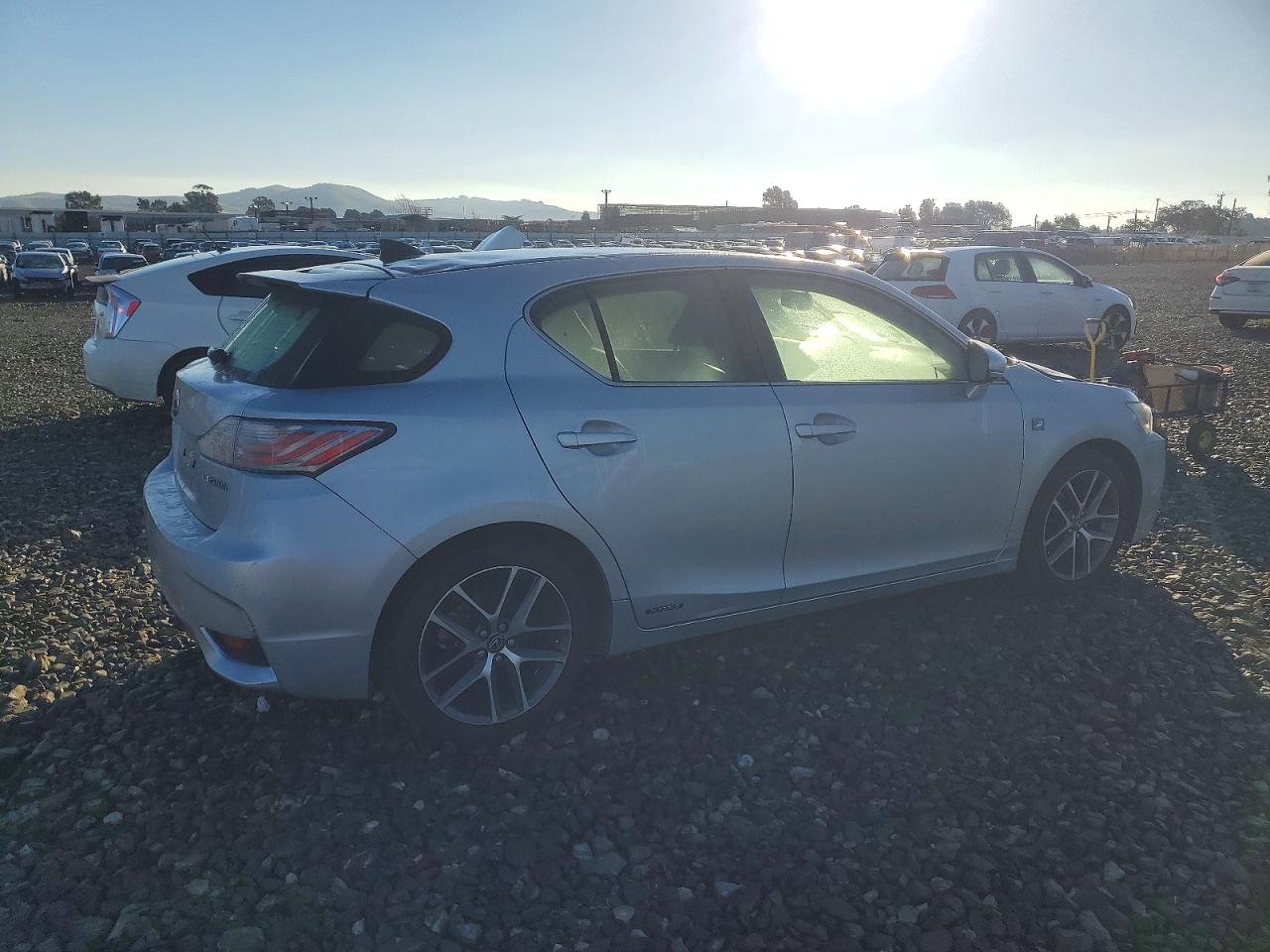 2016 LEXUS CT 200 photo 5