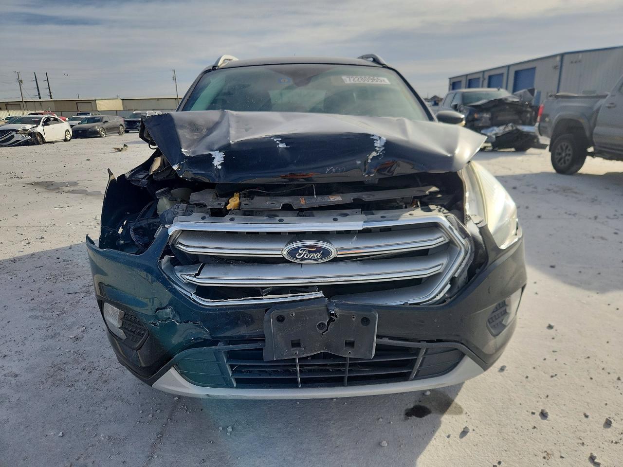 2017 FORD ESCAPE TITANIUM photo 5