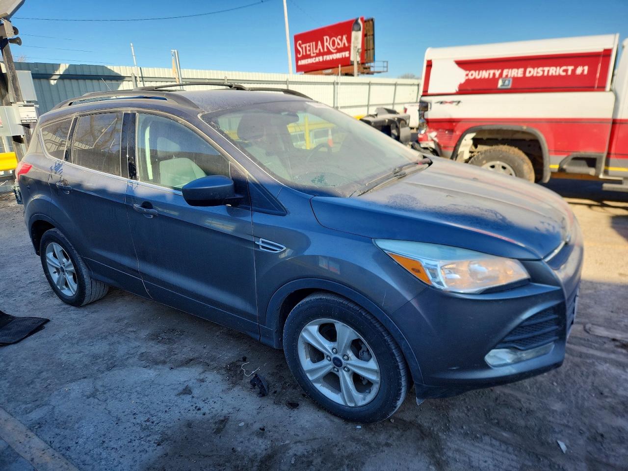2014 FORD ESCAPE SE photo 4